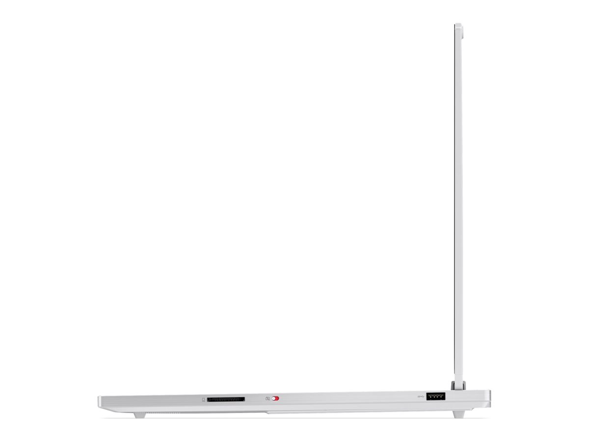 0e368ced-e600-46f5-bbb4-6f1492011103 Lenovo Legion 7 16IAX10 - AI PC - 16" - Intel Core Ultra 9 - 275HX - 32 GB RAM - 1 TB SSD - slovenski - slika 1